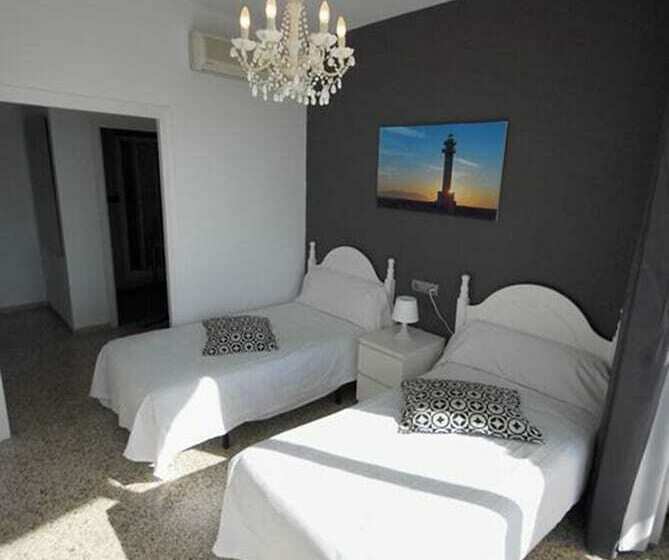 スタンダードルーム, Ampolla Sol