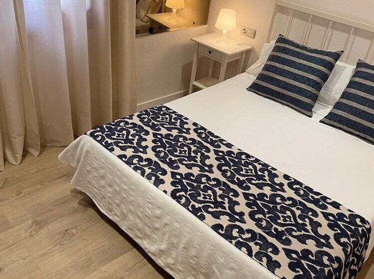 スタンダードルーム, Ampolla Sol