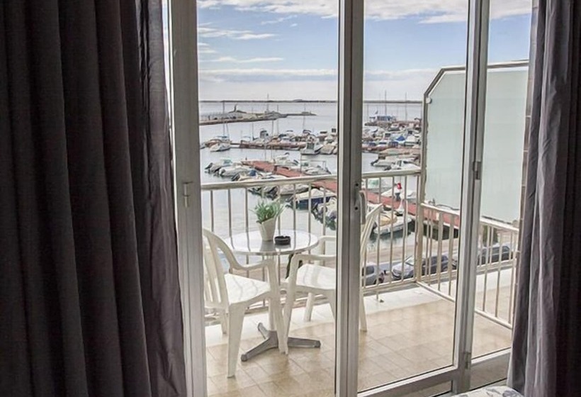 オーシャンビュースタンダードルーム, Ampolla Sol