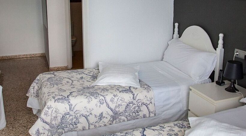 オーシャンビュースタンダードルーム, Ampolla Sol