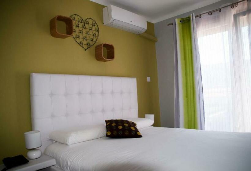 Номер Стандарт с Балконом, Bleu Azur