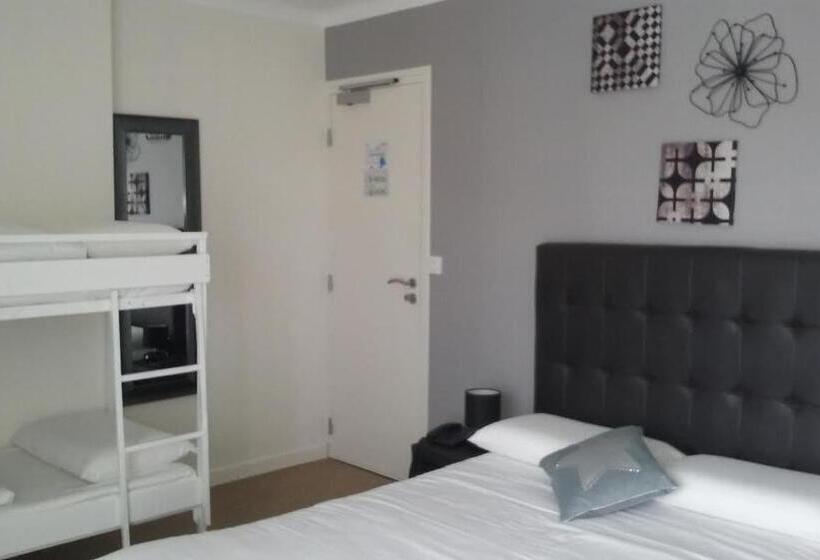 Четырехместный Номер Стандарт, Bleu Azur