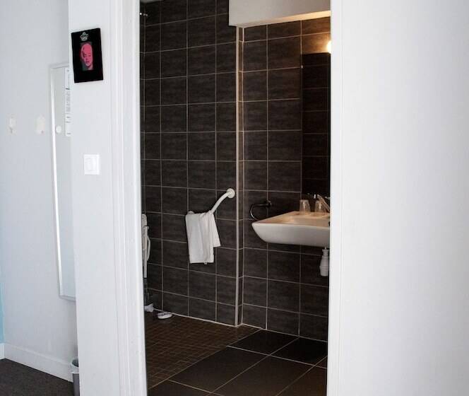 Номер Стандарт Адаптированный для Инвалидов, Bleu Azur