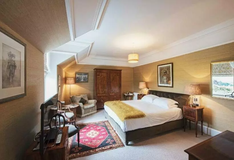 Deluxe-huone, Douneside House