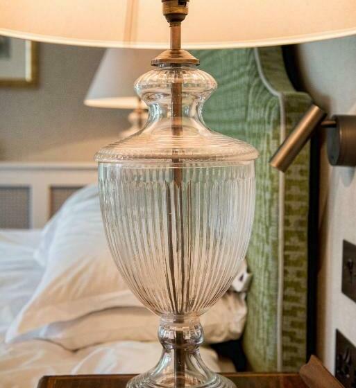 디럭스 룸, Douneside House