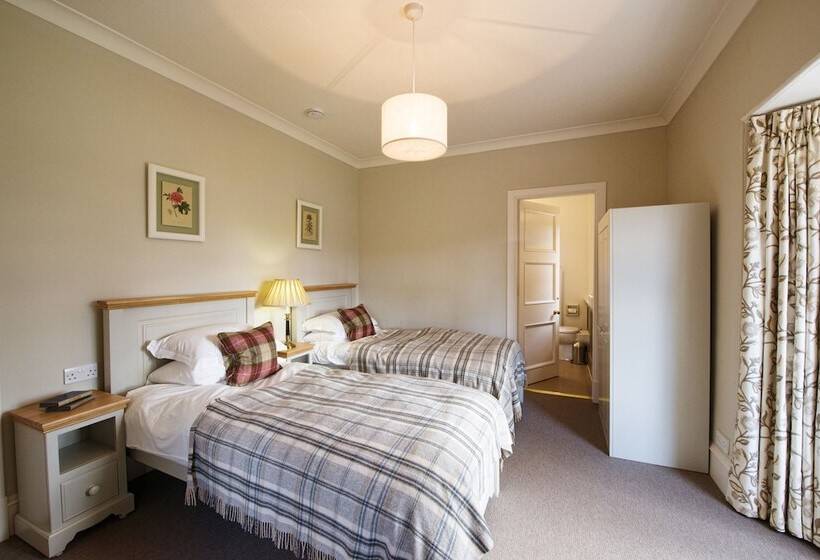 침실 3개 주택, Douneside House