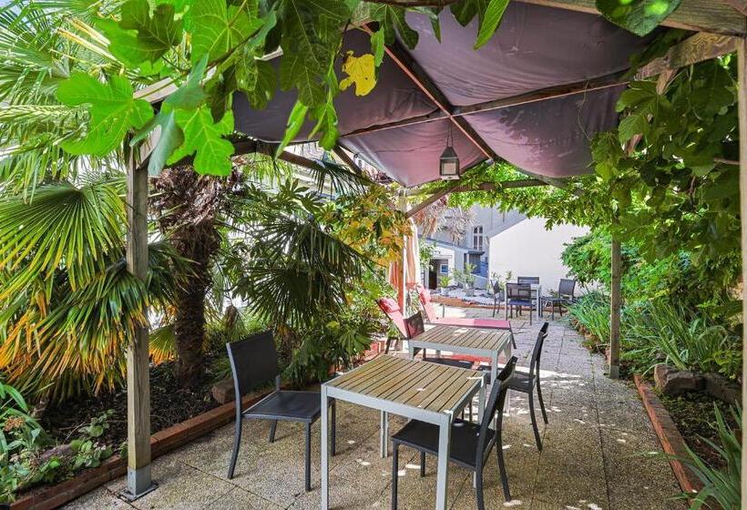 Номер Стандарт, Hôtel François D O