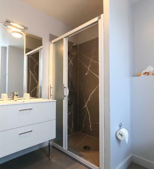 标准三人间, Hôtel Ohartzia