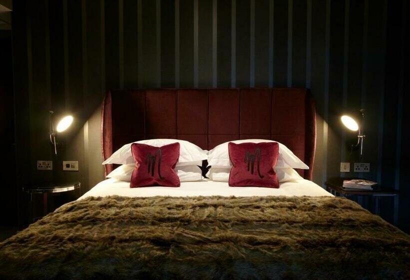 Номер Стандарт, Malmaison Dundee
