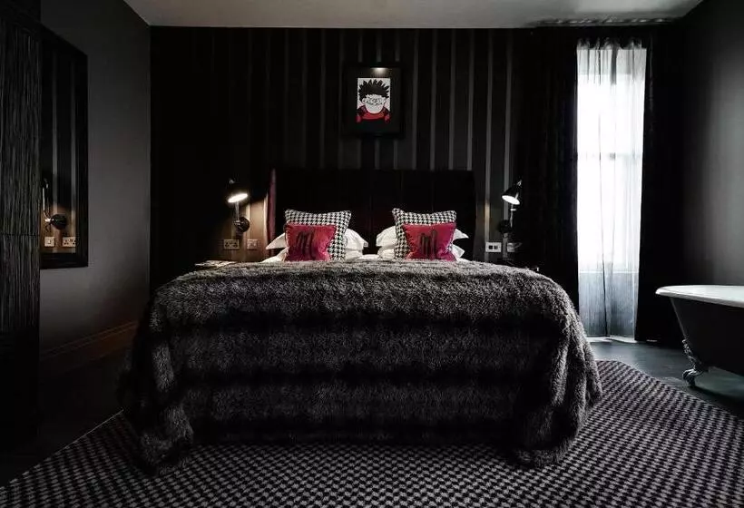 سوییت جونیور, Malmaison Dundee