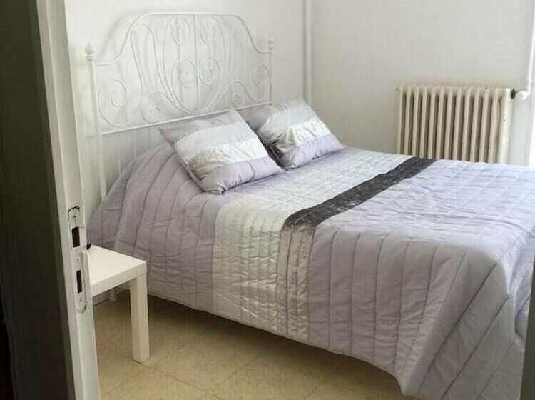 חדר סטנדרט, Notre Dame