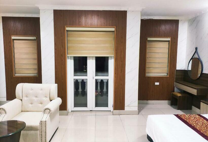 اتاق لوکس, Victory Hotel, Số 7, Vương Thúc Mậu, Tp Vinh