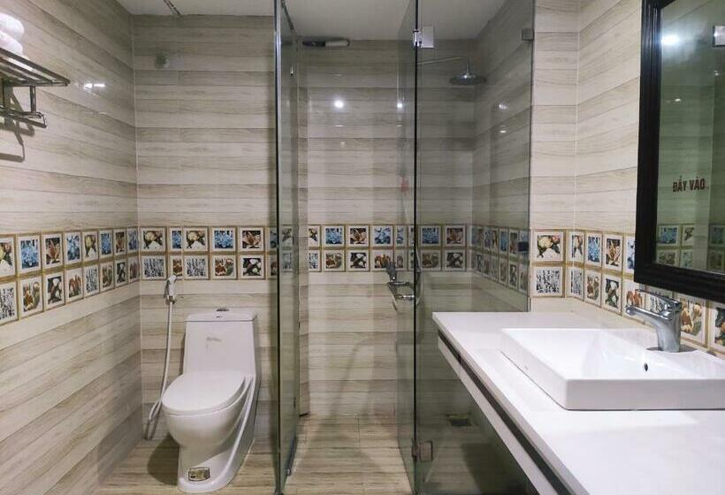 اتاق لوکس, Victory Hotel, Số 7, Vương Thúc Mậu, Tp Vinh