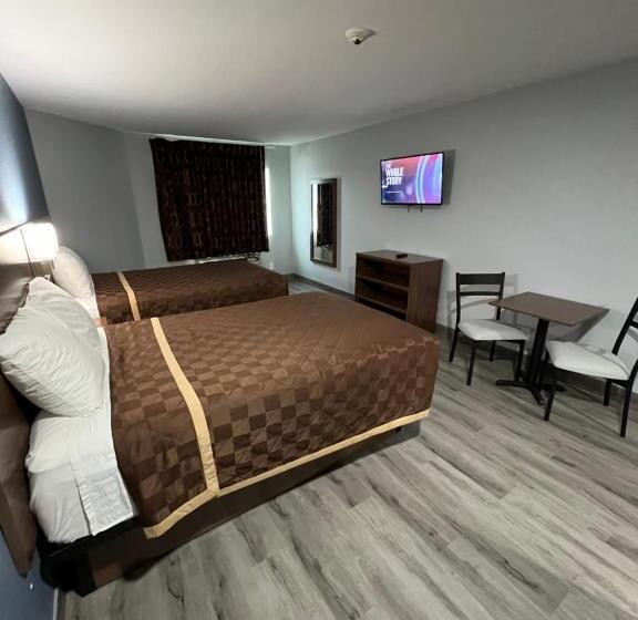 غرفه قياسيه سريرين مزدوجين, Relax Inn