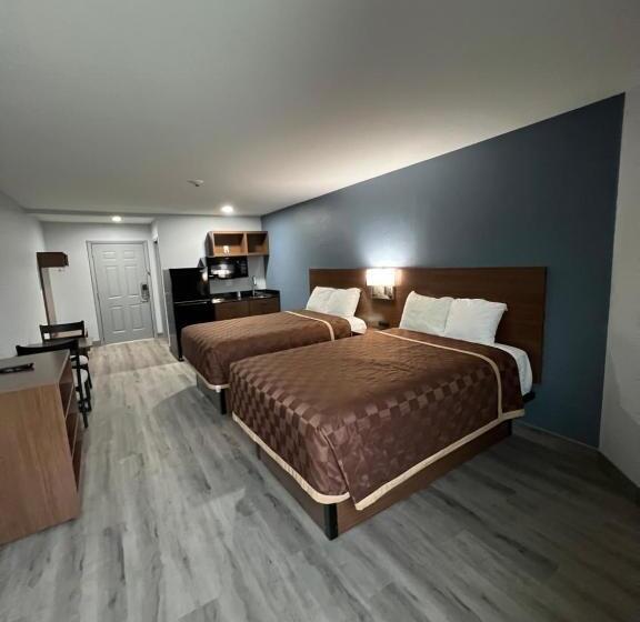 غرفه قياسيه سريرين مزدوجين, Relax Inn