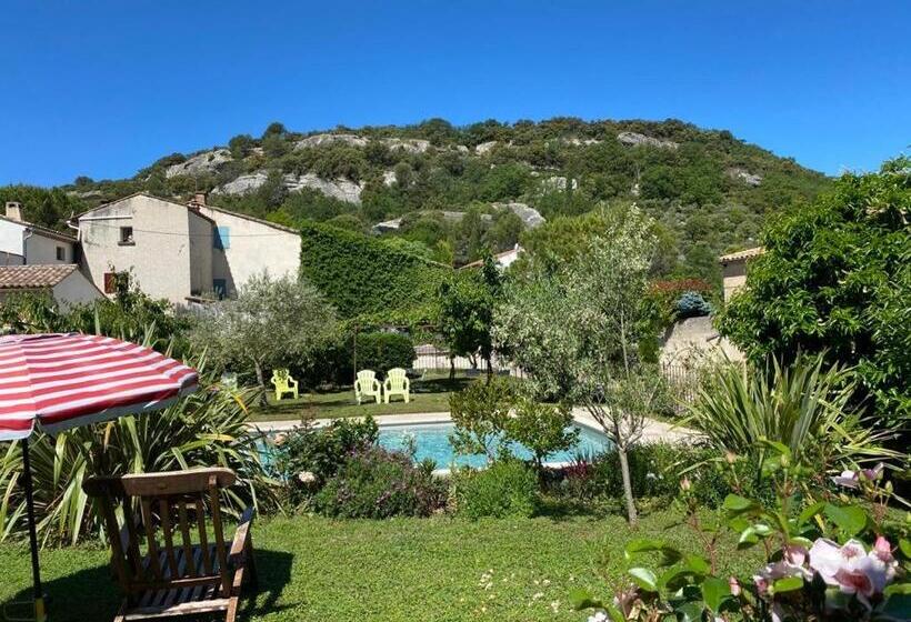 ファミリールーム, Chambres D Hôtes Le Colombier