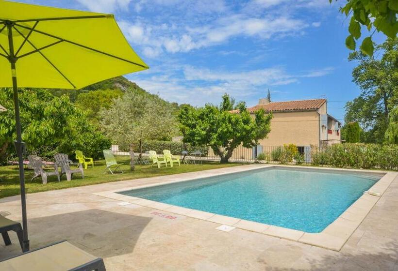 スタンダードルーム, Chambres D Hôtes Le Colombier