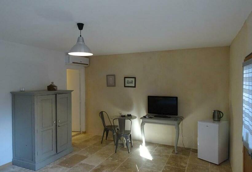 Номер Deluxe, Clos St Pierre De Fraisse