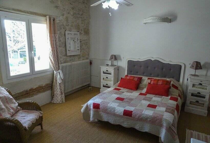 Номер Комфорт, Clos St Pierre De Fraisse
