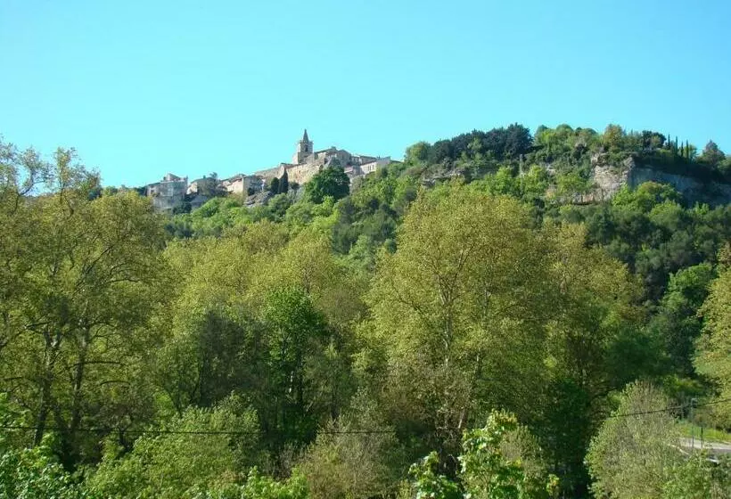 スタンダードトリプルルーム, Chambres D Hôtes Le Colombier