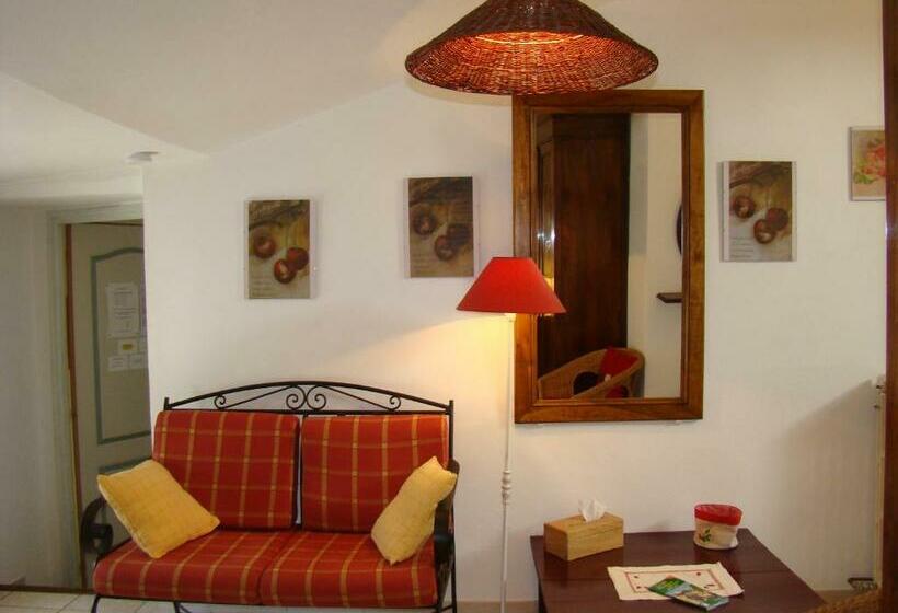 ファミリールーム, Chambres D Hôtes Le Colombier