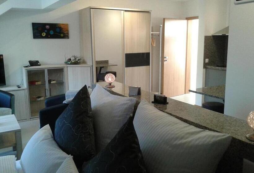 Quarto Quadruple Clássico, Dzt Schwarzwaldhotel Garni