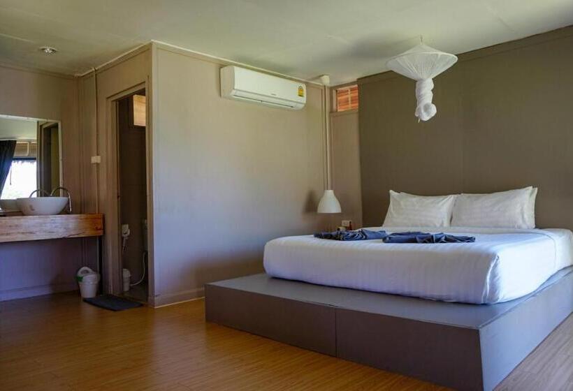 Бунгало Стандарт, Hip Seaview Resort @ Phi Phi