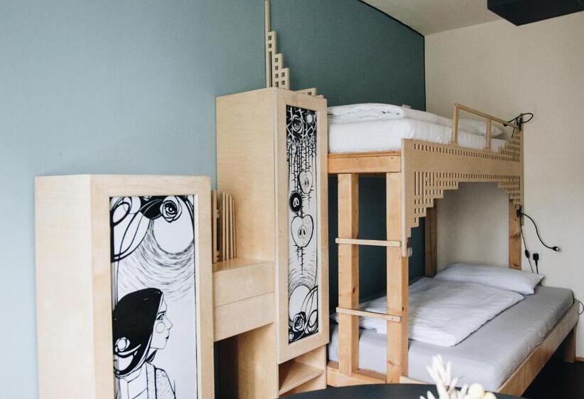 带共用浴室的标准房间, Hostel & Garten Eden