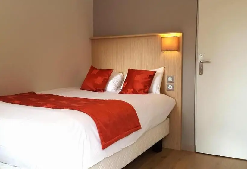 Standard Yhden Hengen Invahuone, Comfort Hotel Orléans Olivet Provinces