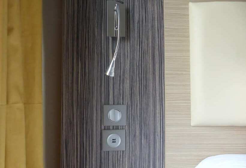 スタンダードルーム, Comfort Hotel Orléans Olivet Provinces