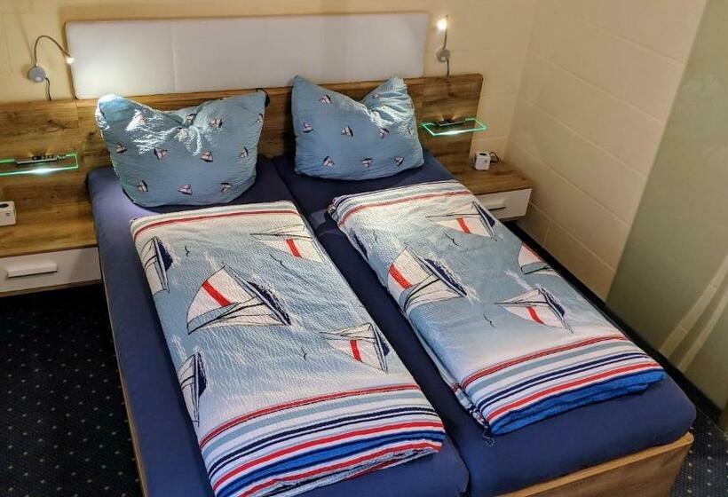 经济房, Drostenhof Garni