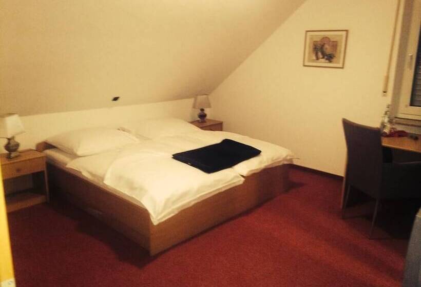 スイート, Friesenhof