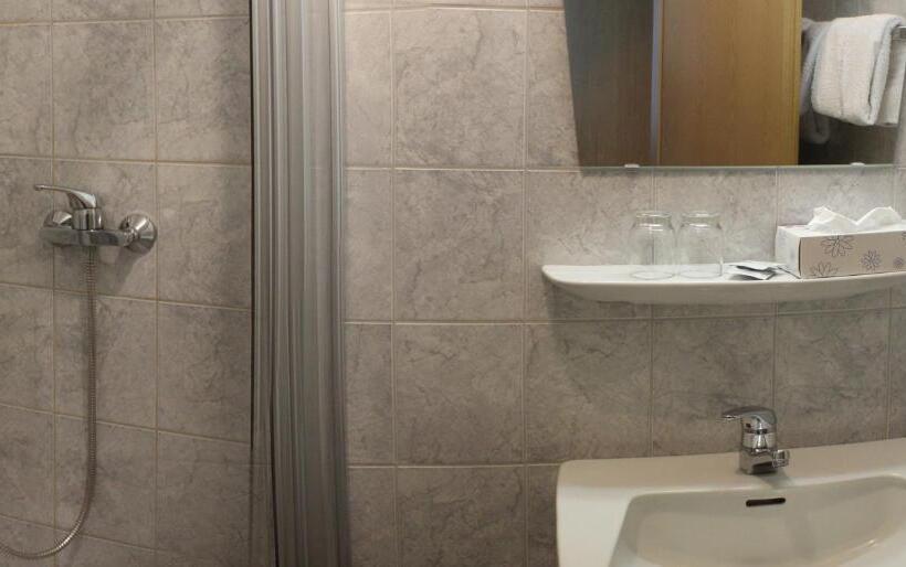 经典四人房间, Gasthof Seehof