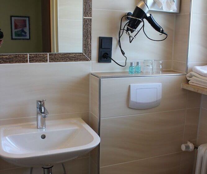 标准间, Gasthof Seehof