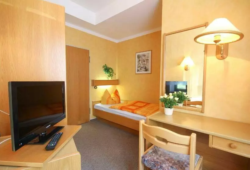 Quarto standart individual, Hardys Eck