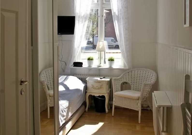 Quarto Estandar Individual, L Kungsängstorg