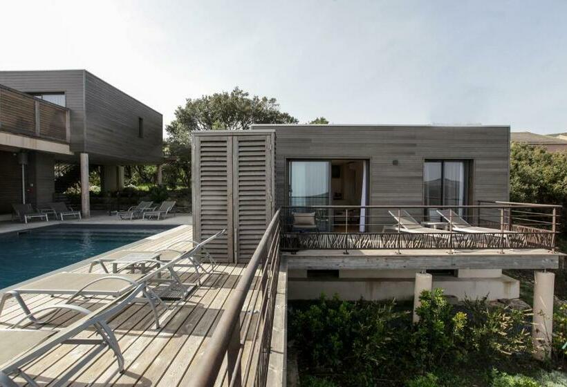 带海景的复工套房, Le Tomino