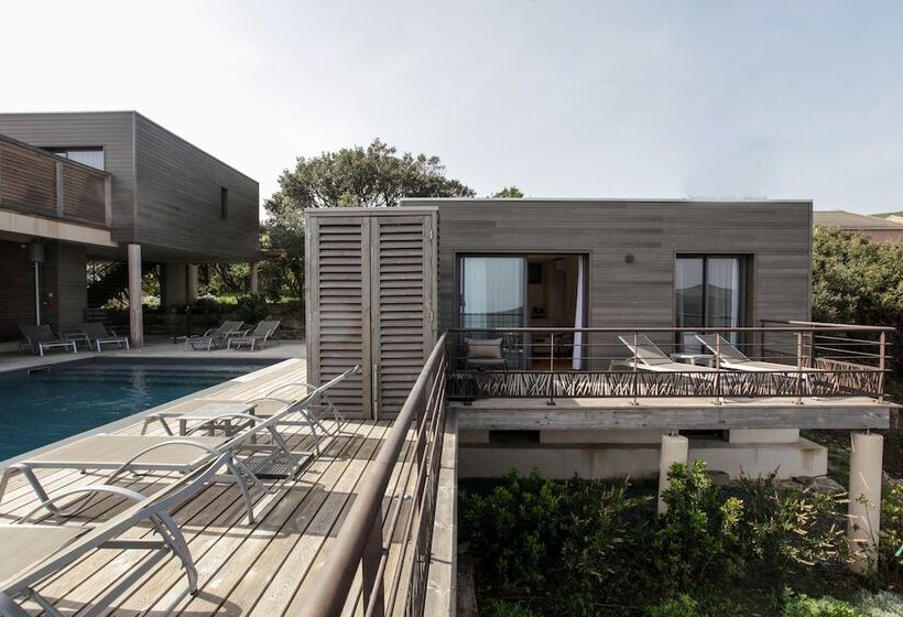 带海景的复工套房, Le Tomino