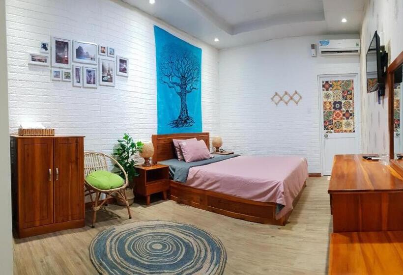 اتاق استاندارد, Lighthouse Boutique