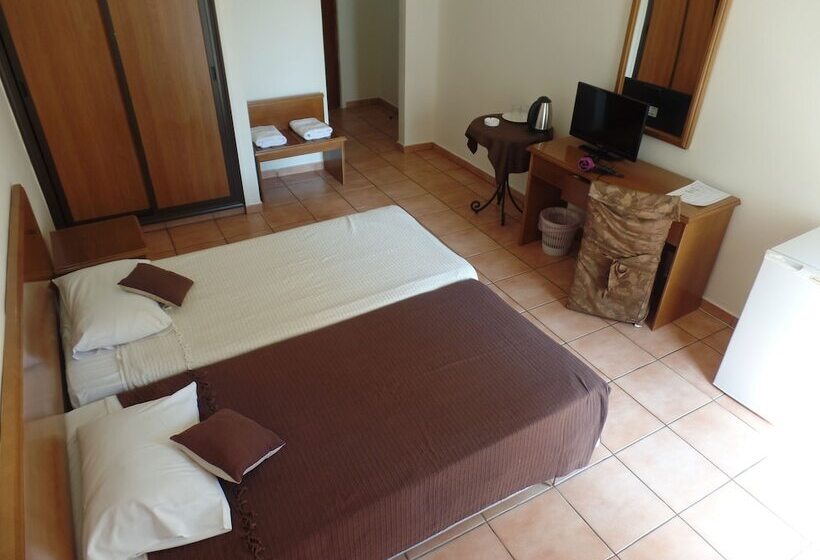 스탠다드 룸, Metropole