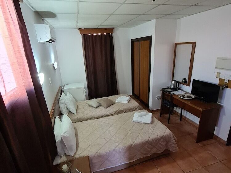 스탠다드 룸, Metropole