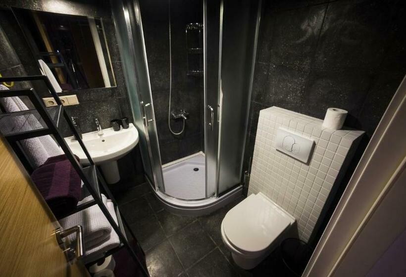 اتاق استاندارد با چشم‌انداز, Tsar Bani Spa Resort