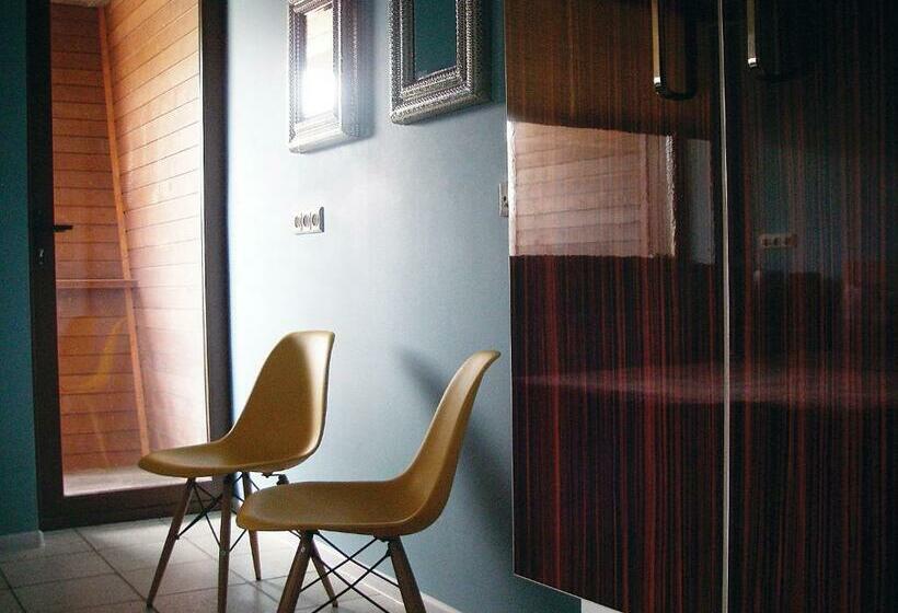 اتاق استاندارد با چشم‌انداز کوهستان, Tsar Bani Spa Resort