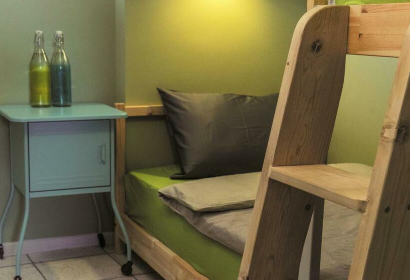 اتاق عادی, Tsar Bani Spa Resort