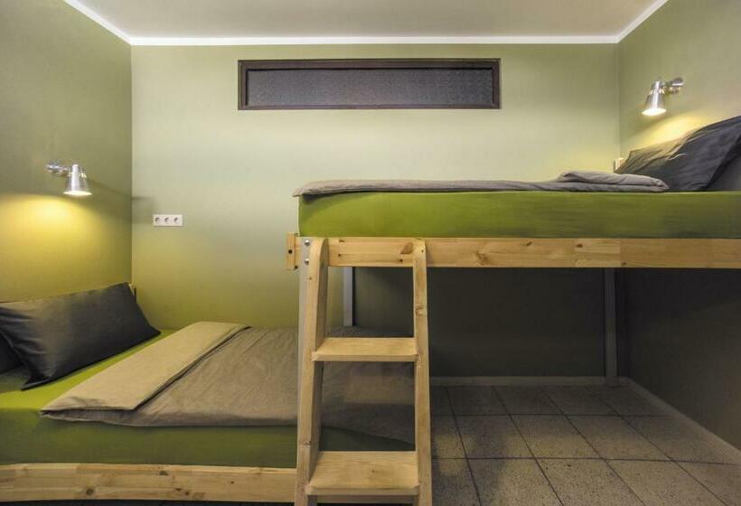 اتاق عادی, Tsar Bani Spa Resort