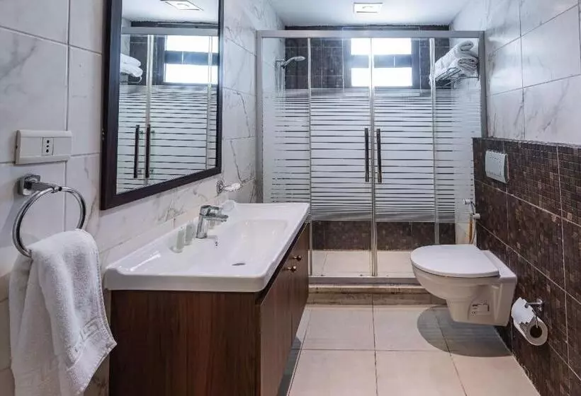 سوئیت دلوکس 2 خوابه, Lancaster Hotel Apartments Gardens