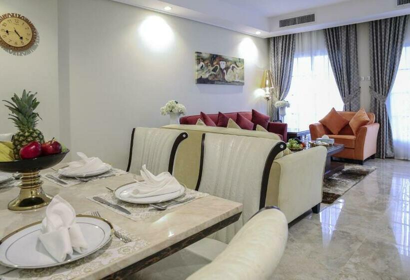 3 Bedroom Suite, Adams