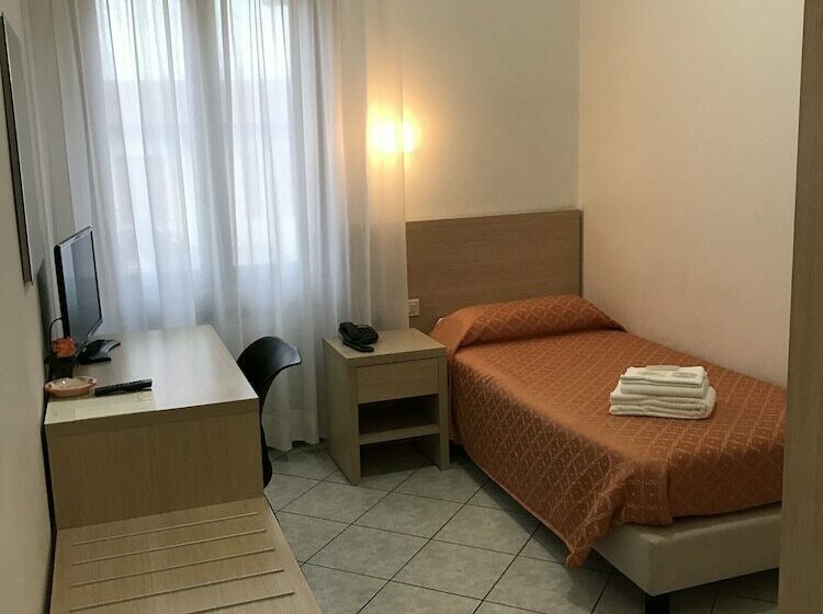 スタンダードシングルルーム, Albergo La Posta Arezzo