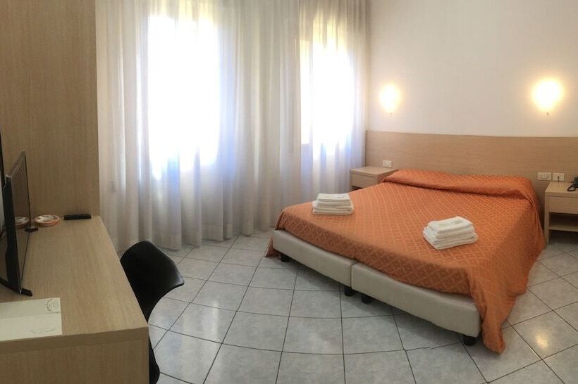 スタンダードルーム, Albergo La Posta Arezzo