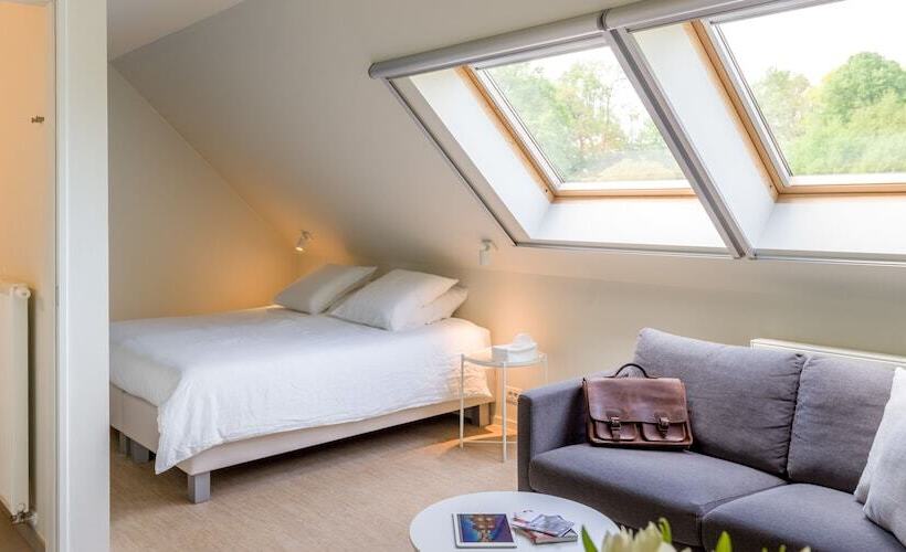 غرفة قياسية مطلّة علي الحديقة, B&b Antares